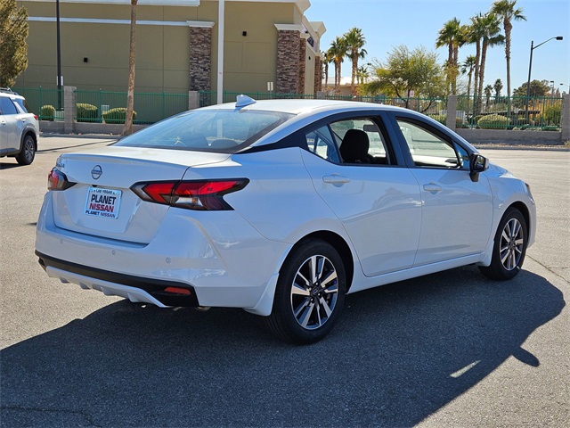 2025 Nissan Versa SV photo 3