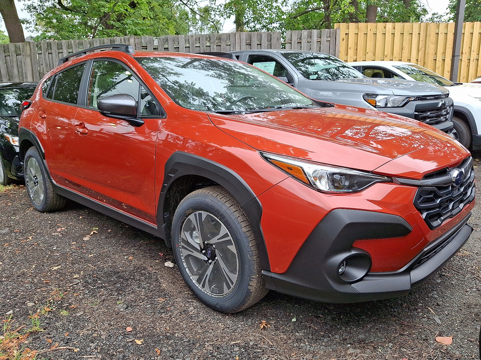 2025 Subaru Crosstrek Premium photo 2