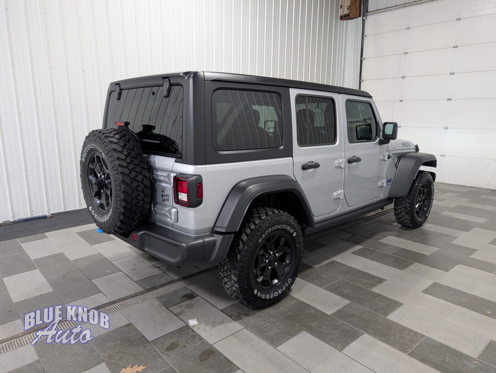 2023 Jeep Wrangler 4xe photo 4