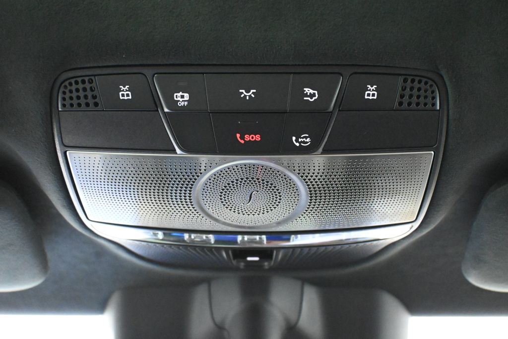 2025 Mercedes Benz G photo 16