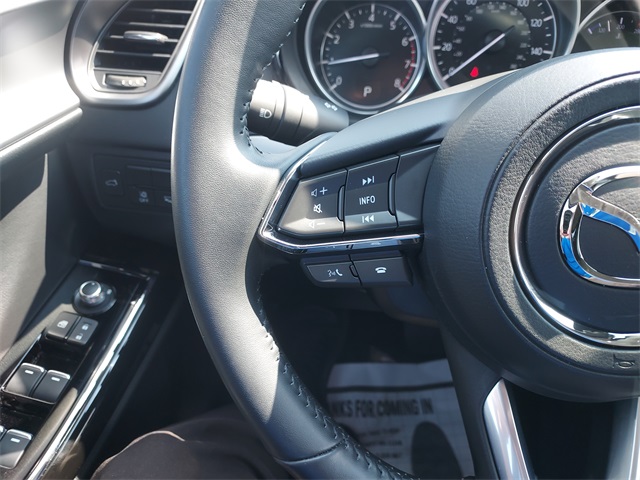 2023 Mazda CX-9 Touring photo 11
