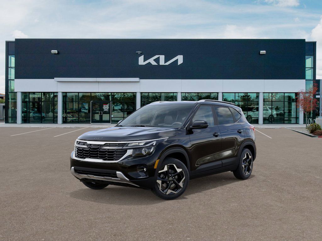 2025 Kia Seltos S's photo