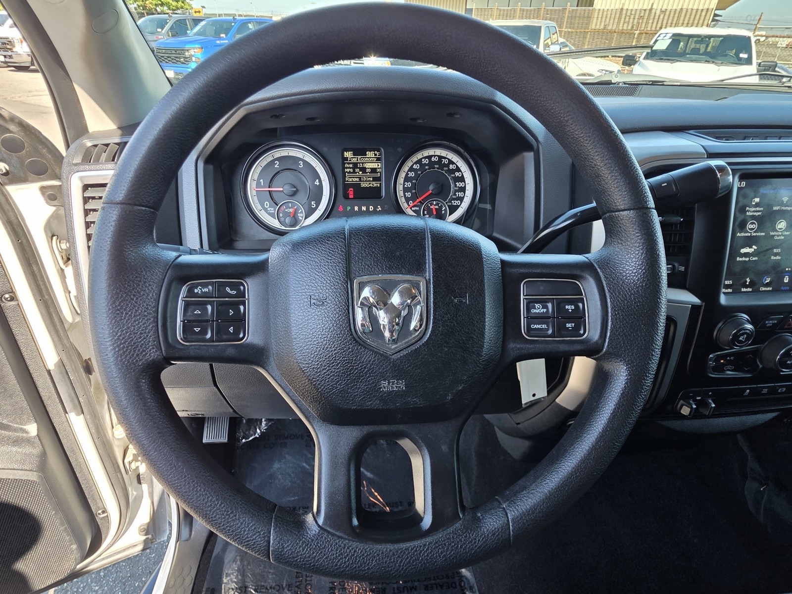2018 Ram 2500 SLT photo 34