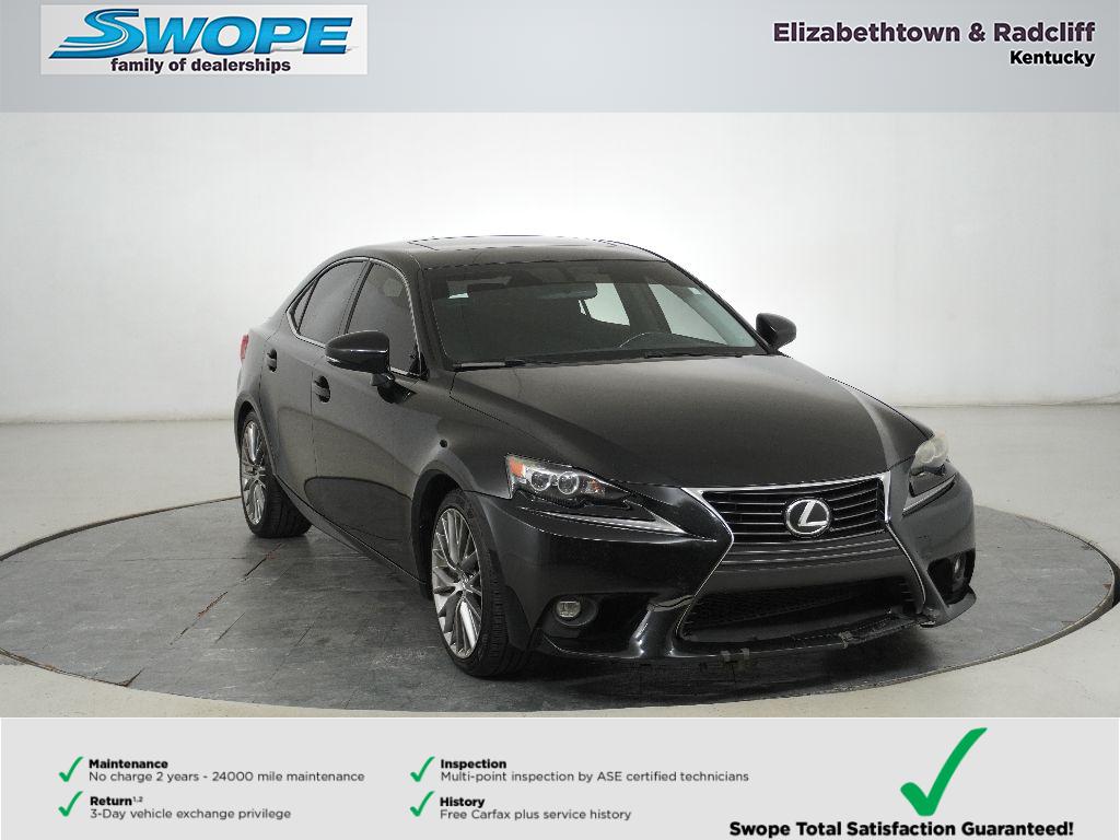 2016 Lexus IS 300's photo