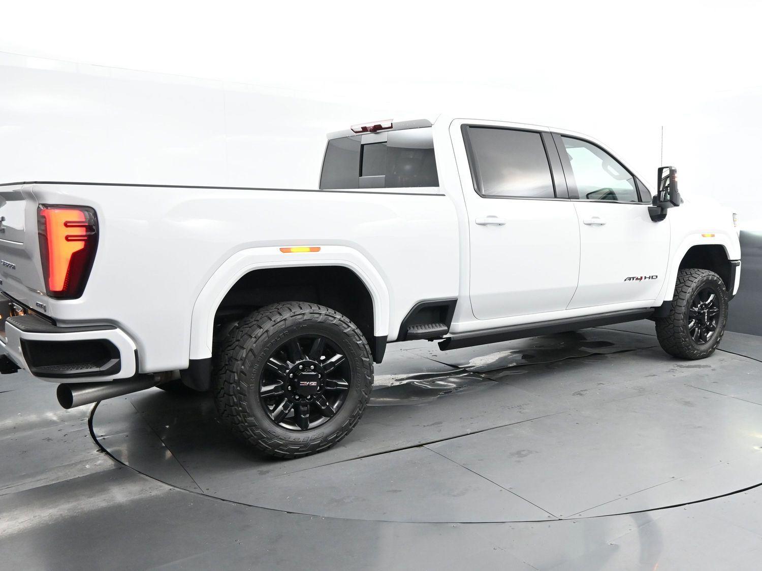 2025 Gmc Sierra HD AT4 photo 7