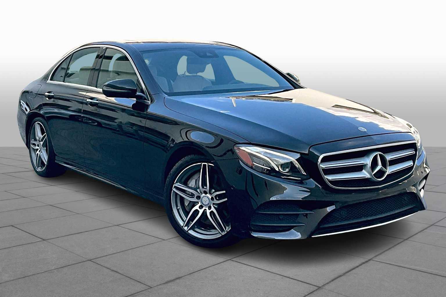2017 Mercedes Benz E 300 Sport photo 2
