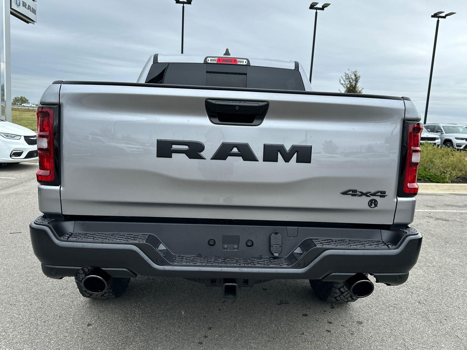 2026 Ram 1500 Warlock photo 3