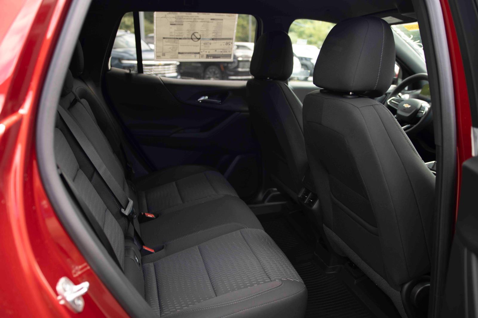 2026 Chevrolet Equinox LT photo 22
