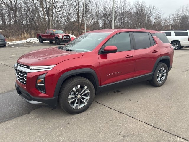 Used 2025 Chevrolet Equinox LT with VIN 3GNAXHEG6SL112769 for sale in Kansas City