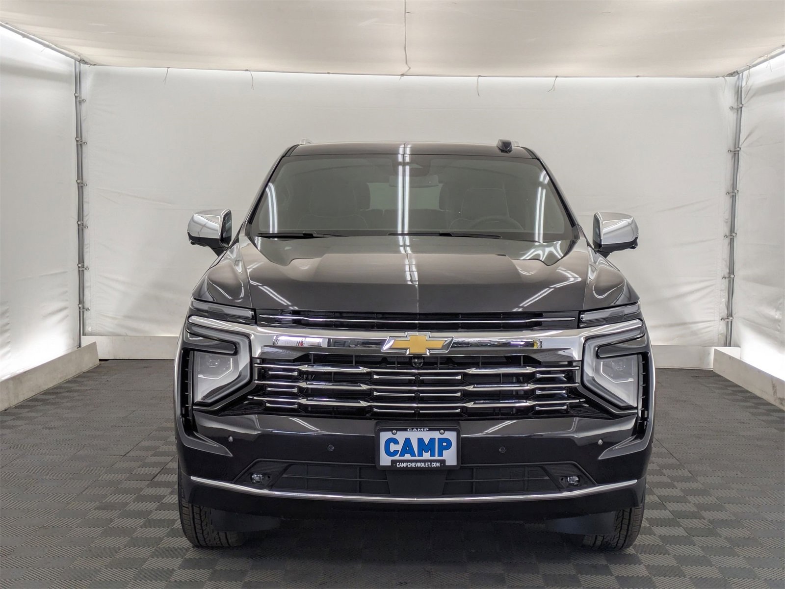 2025 Chevrolet Suburban Premier photo 9