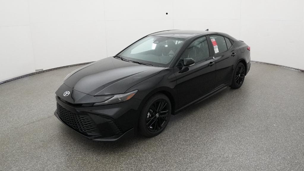 2026 Toyota Camry SE's photo