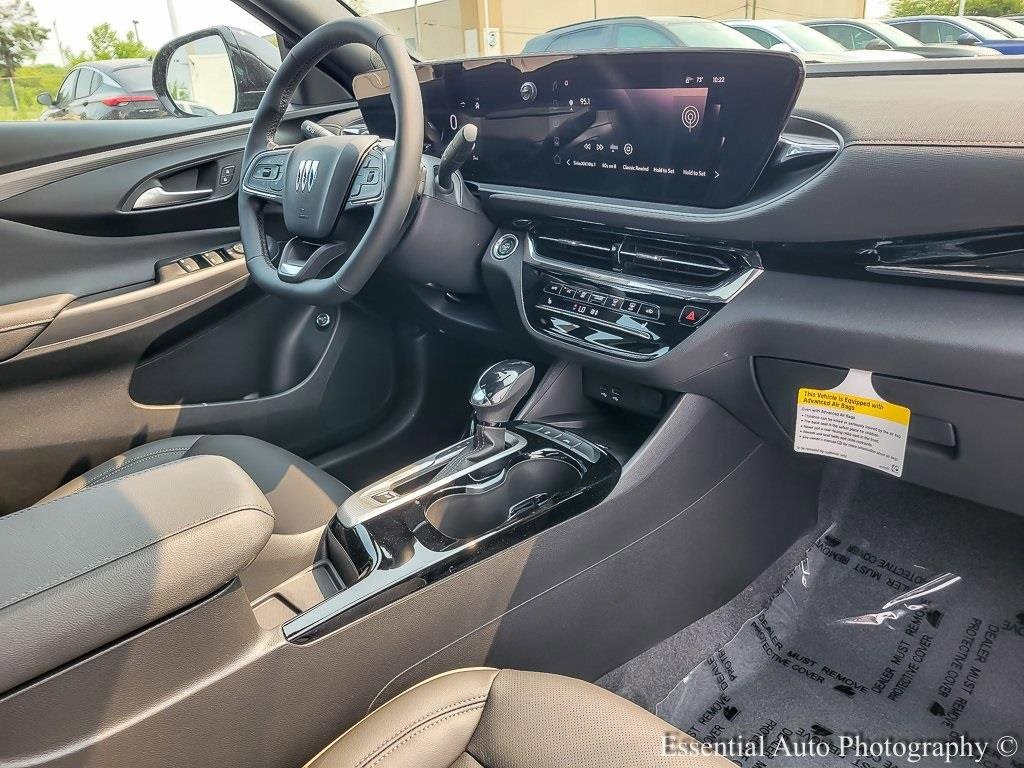 2025 BUICK ENVISTA - Image 17