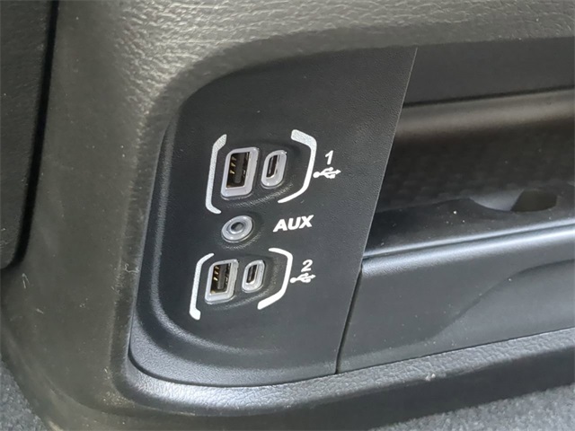 2025 Ram 2500 Tradesman photo 23
