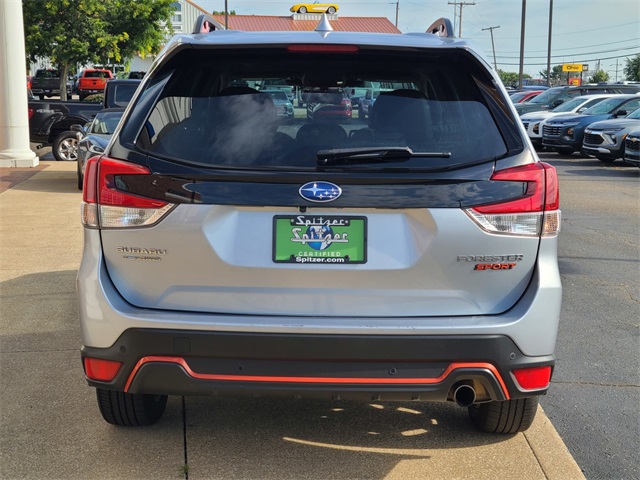 2023 Subaru Forester Sport photo 3
