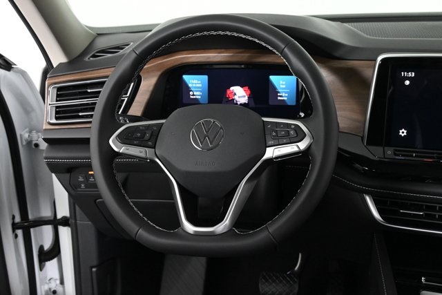 2026 Volkswagen Atlas SE Technology photo 2