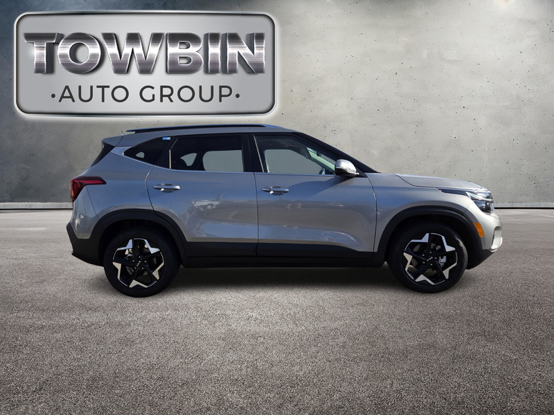 2025 Kia Seltos EX photo 2