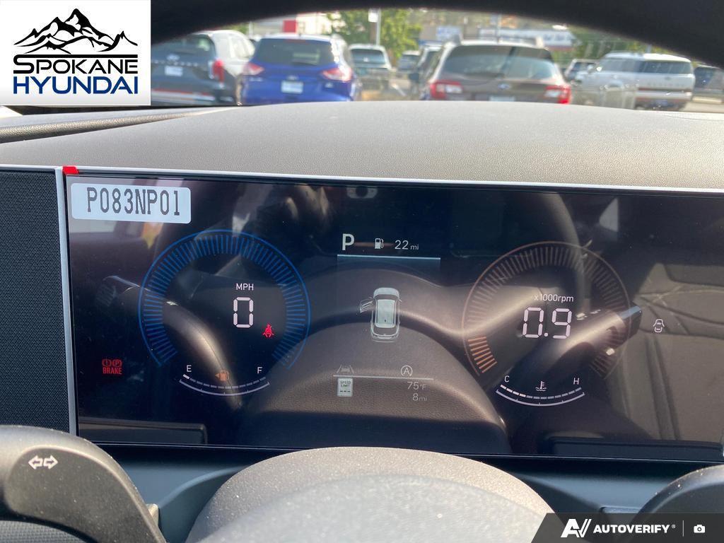 2026 Hyundai Tucson SE photo 3
