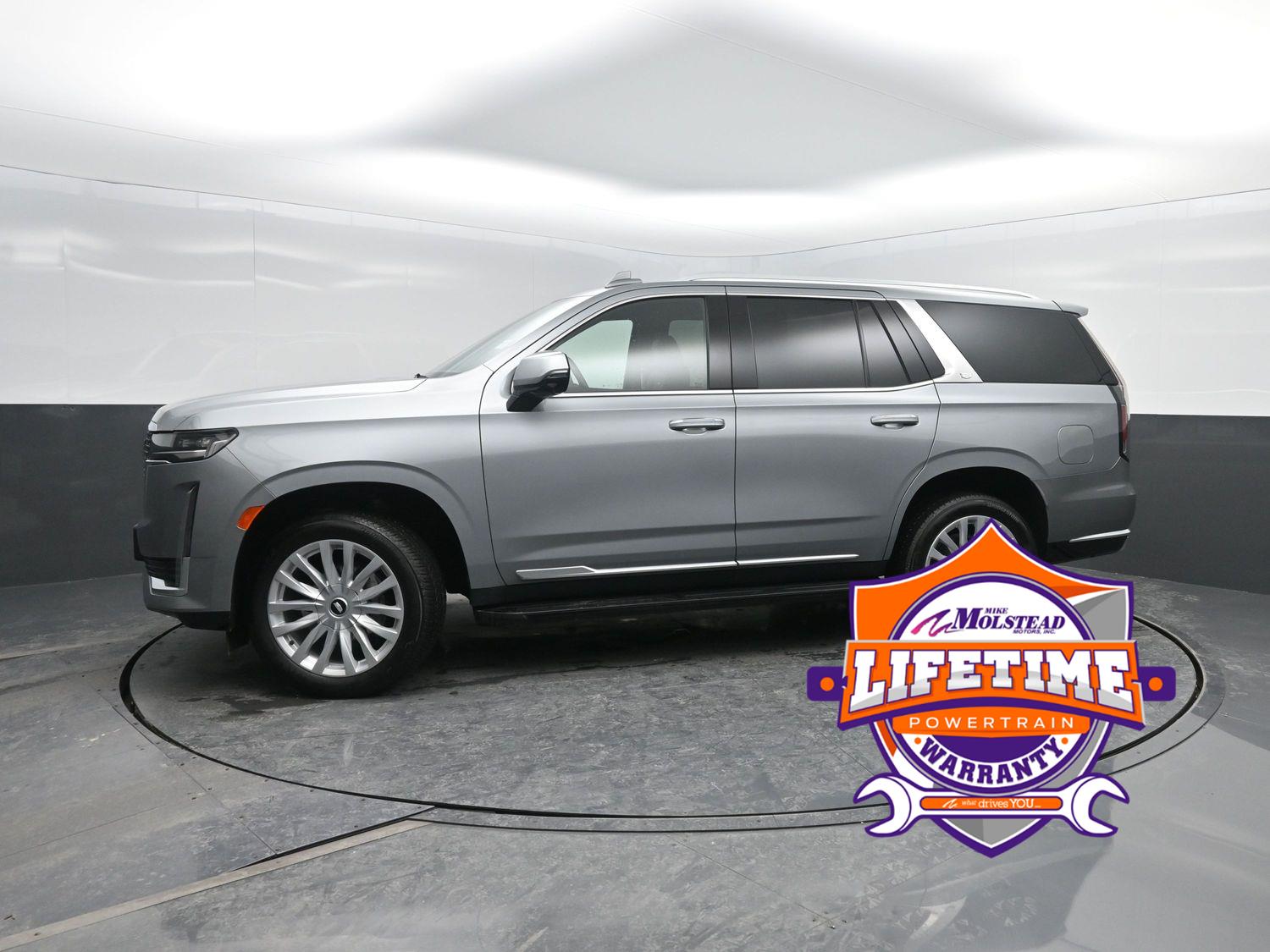 2024 Cadillac Escalade Luxury's photo