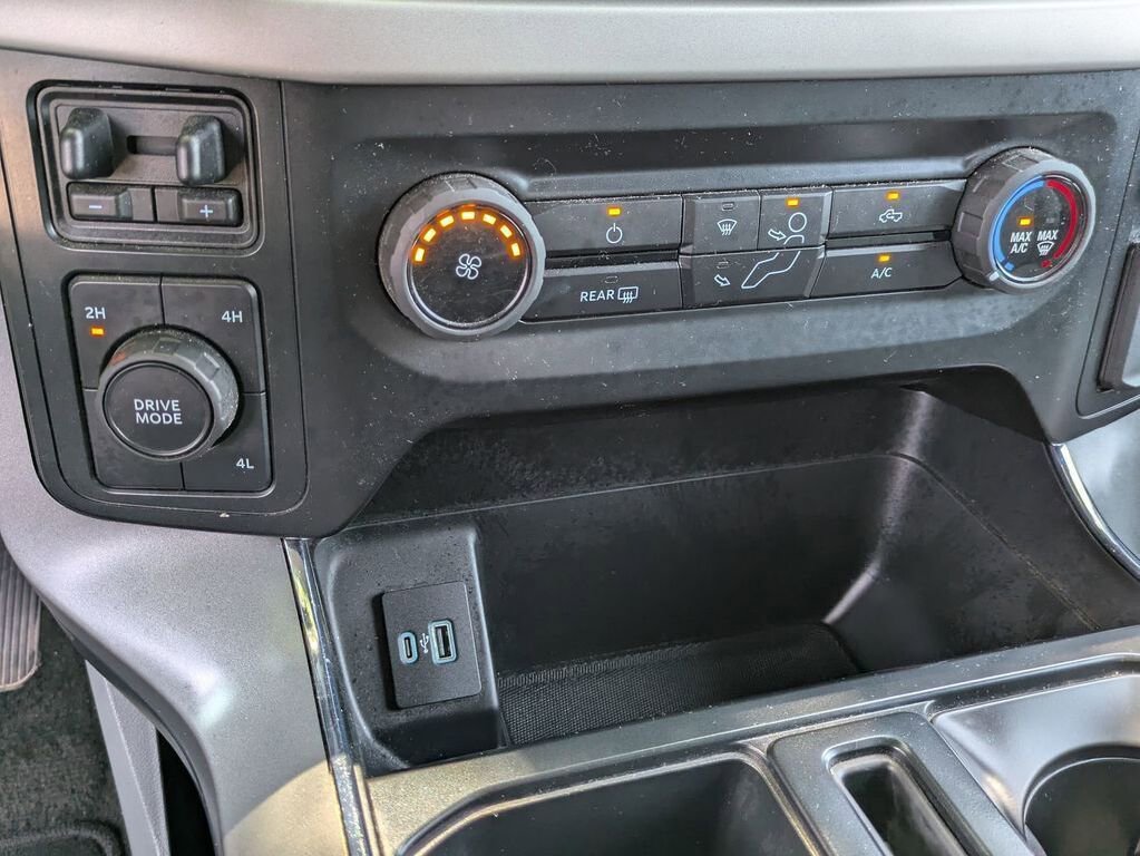 2021 Ford F-150 XL photo 18