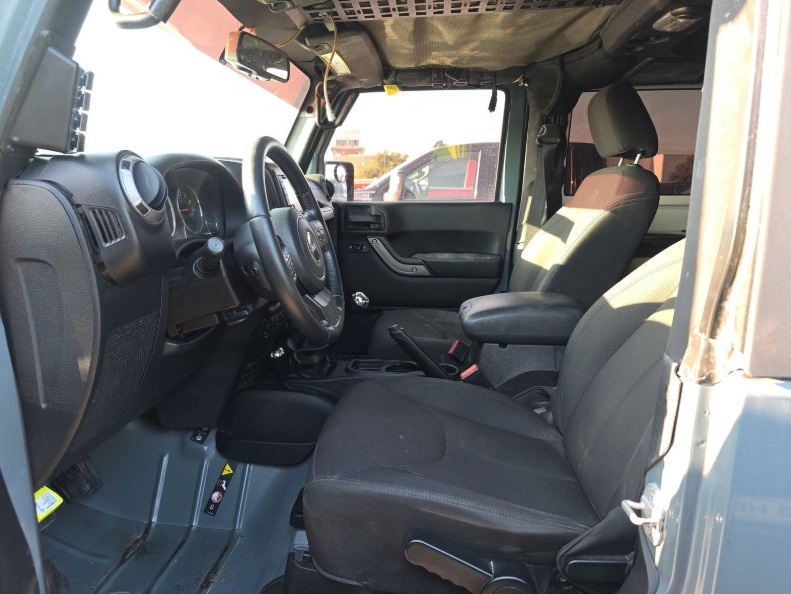 2015 Jeep Wrangler Sport photo 4