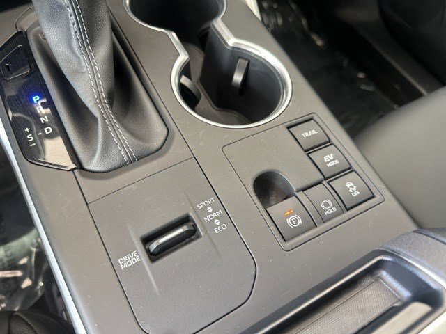 2025 Toyota Highlander Hybrid XLE photo 20