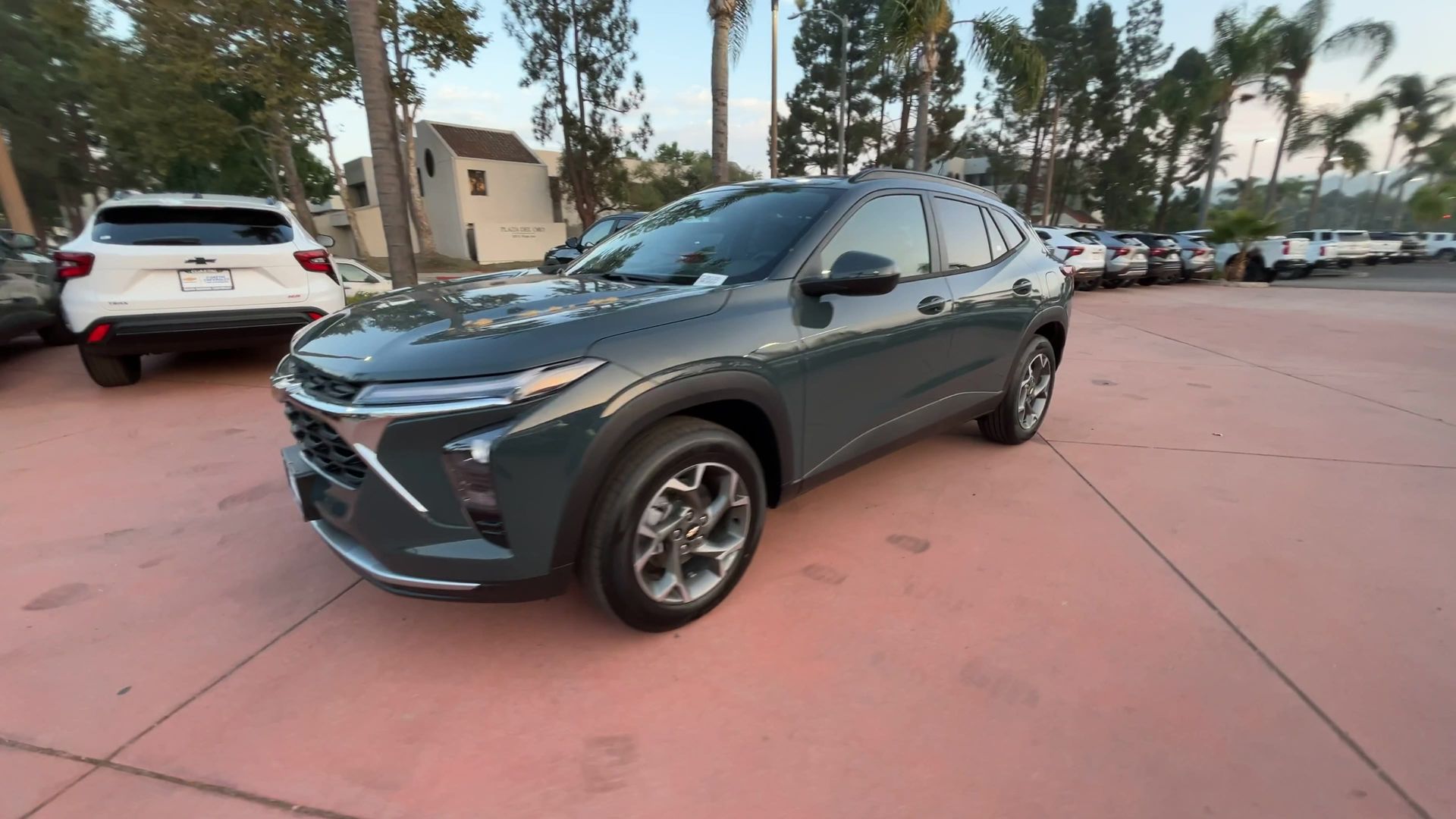 2026 Chevrolet Trax LT photo 4
