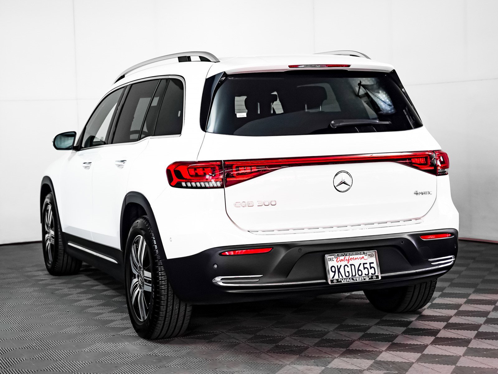 Certified 2023 Mercedes-Benz EQB Base with VIN W1N9M0KB8PN069888 for sale in Riverside, CA