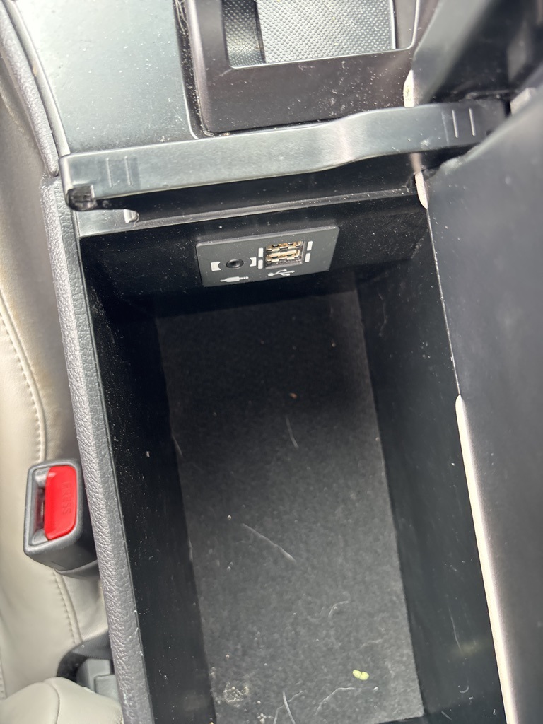 2020 Lexus UX 250h Premium photo 24
