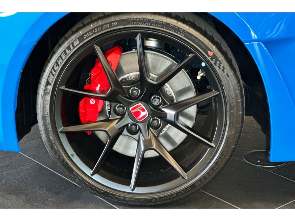 2025 Honda Civic Type R Touring photo 27