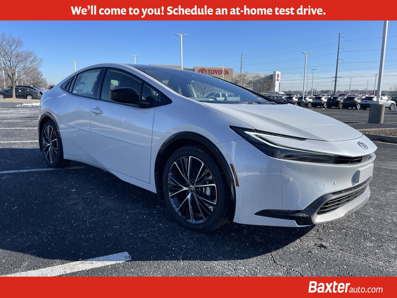 2026 Toyota Prius XLE's photo