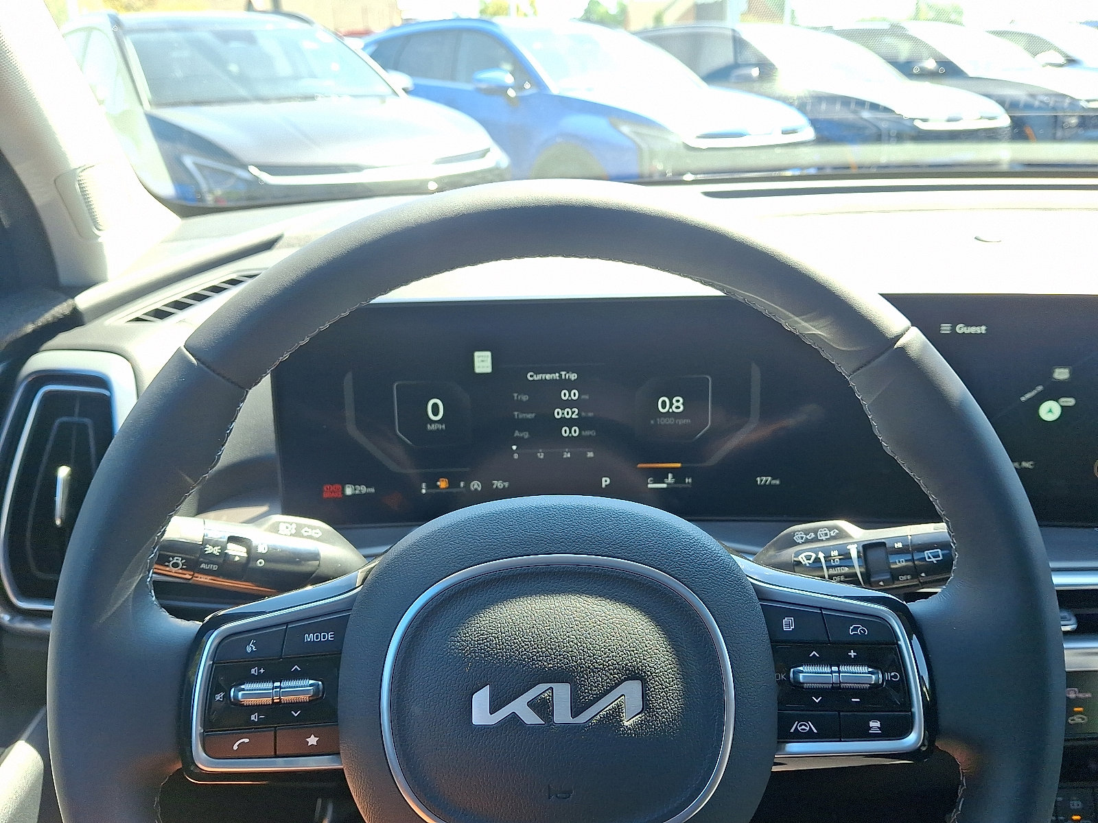 2025 Kia Sorento SX photo 8