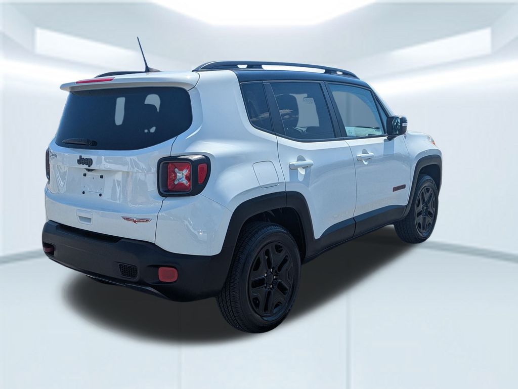 2018 Jeep Renegade Trailhawk photo 4