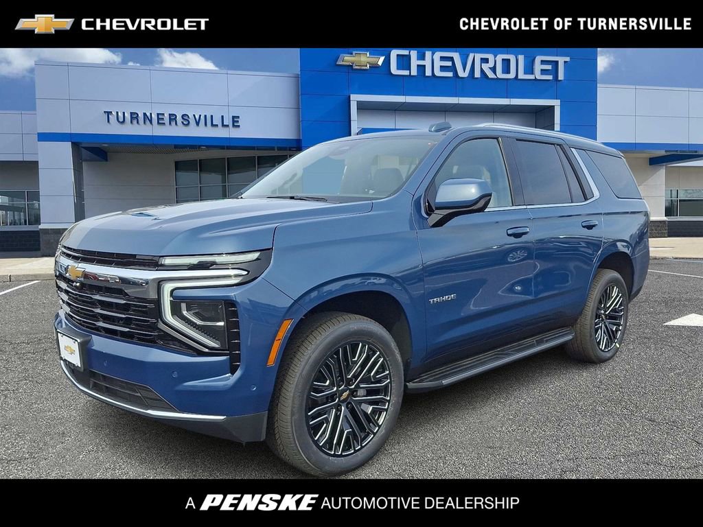 2025 Chevrolet Tahoe LS's photo