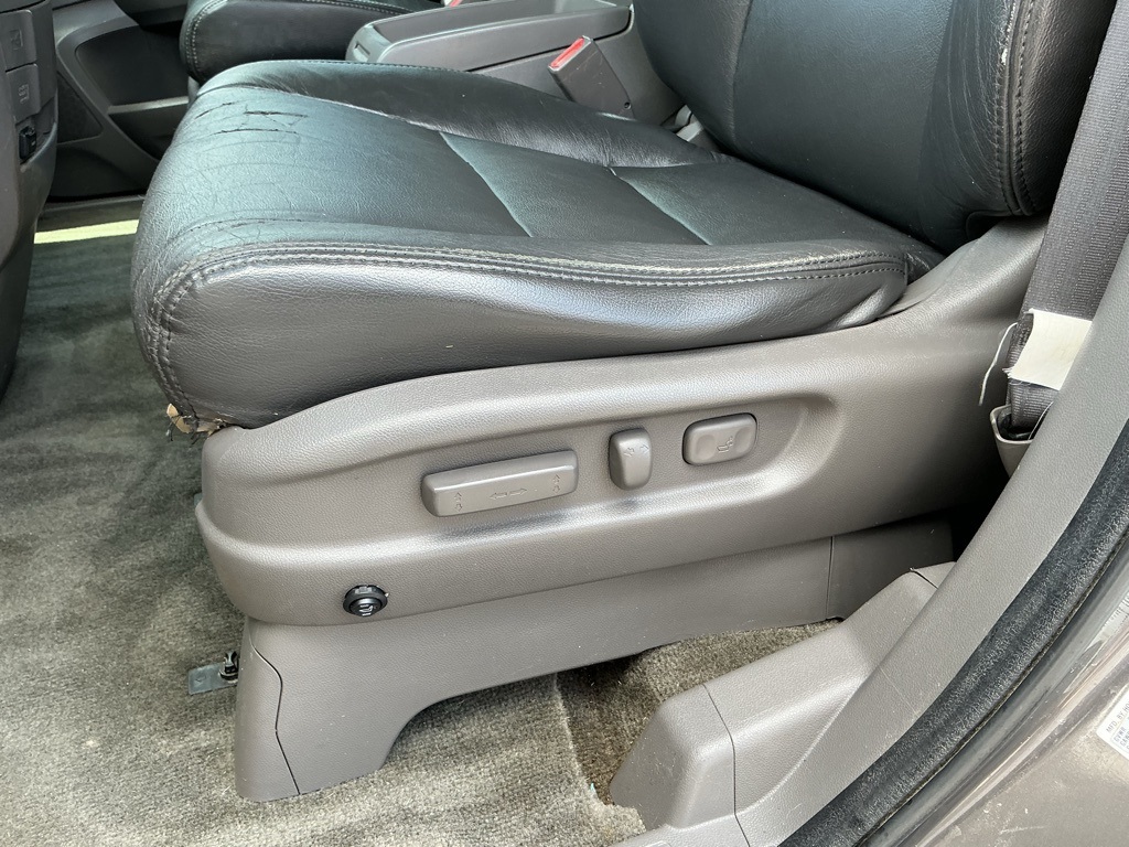 2014 Honda Odyssey EX photo 51