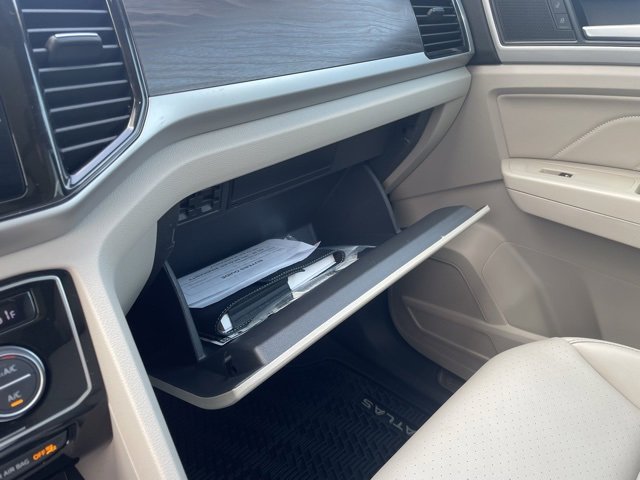 2023 Volkswagen Atlas V6 SE Technology photo 26