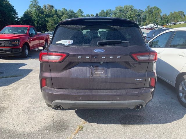 2023 Ford Escape ST-Line photo 10