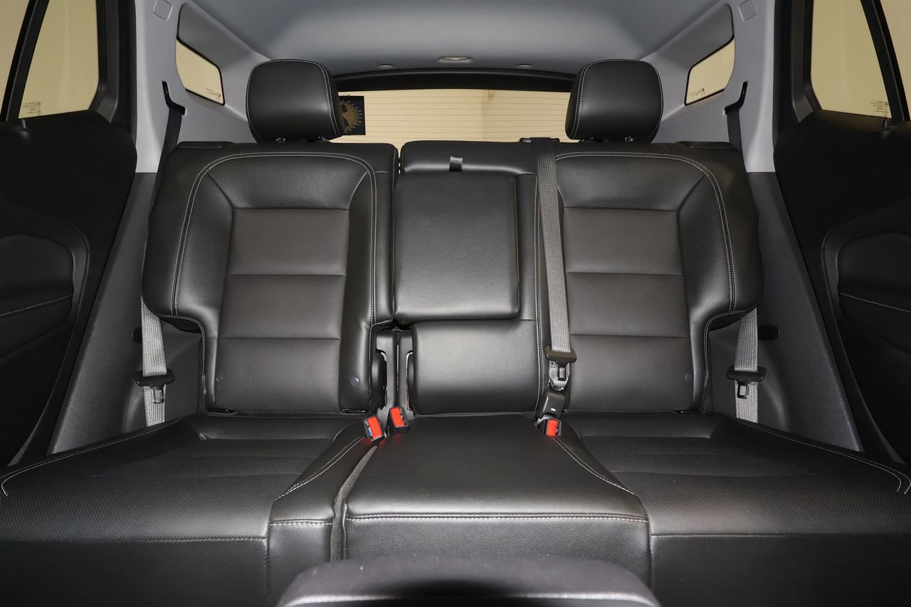 2024 Gmc Terrain SLT photo 29