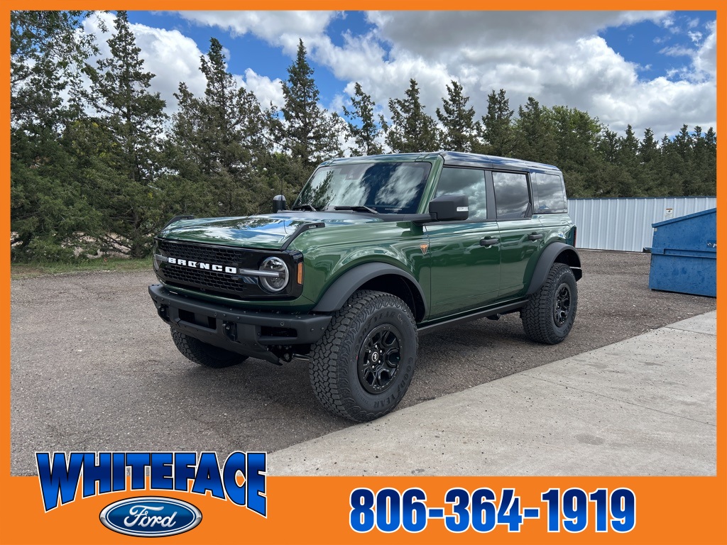 2025 Ford Bronco Badlands photo 2