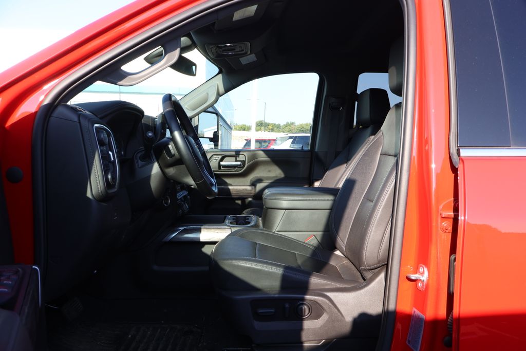2023 Chevrolet Silverado 2500HD LTZ photo 14