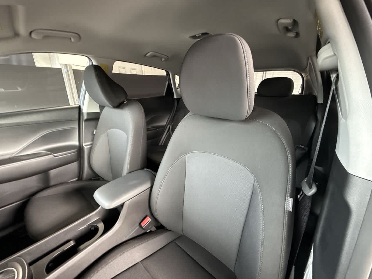 2026 Hyundai Kona SEL photo 13