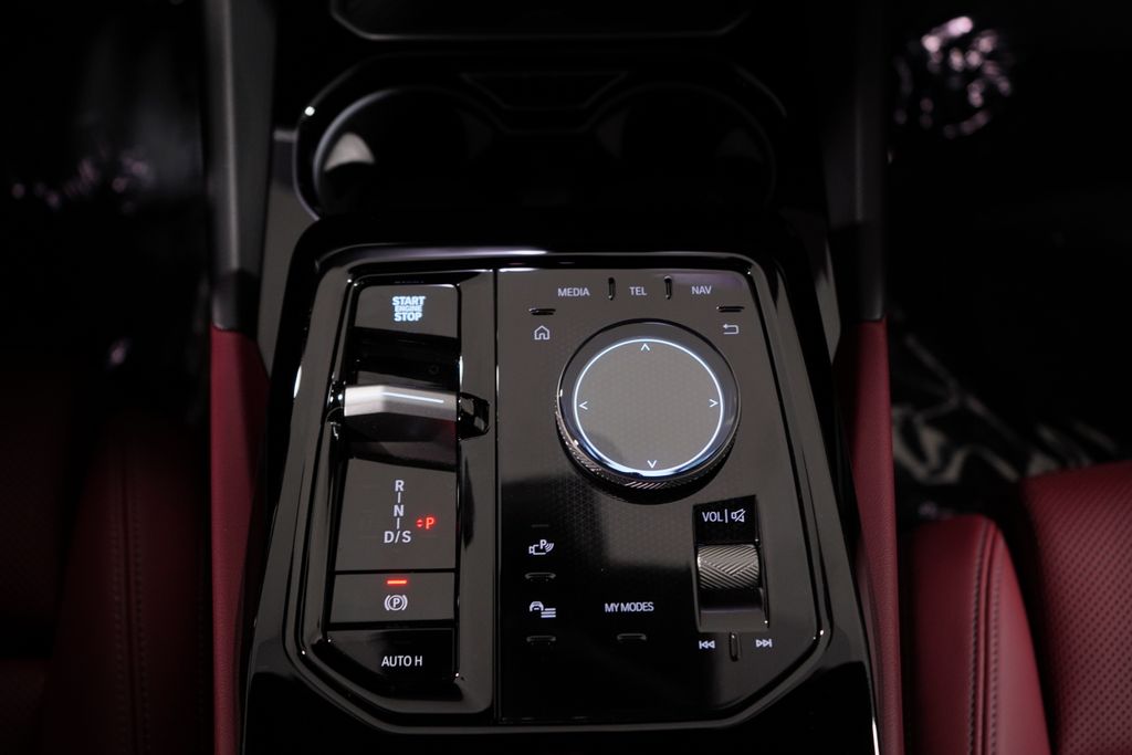 2025 Bmw 530i photo 14