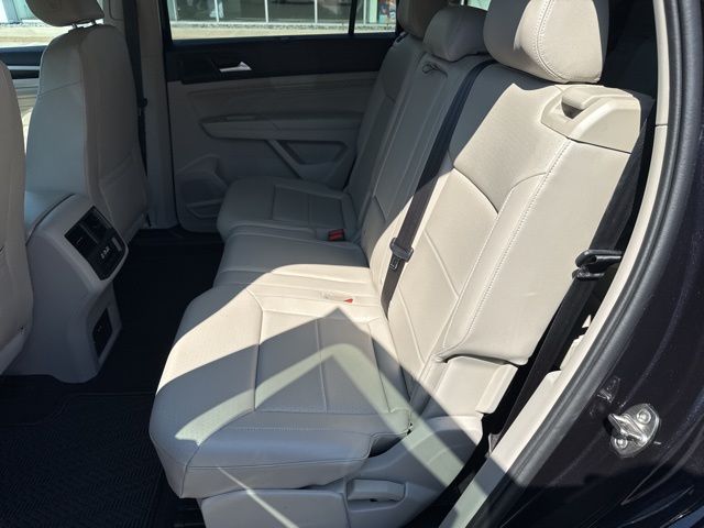 2021 Volkswagen Atlas SE Technology photo 13
