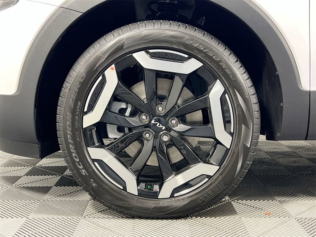 2025 Kia Telluride EX photo 6