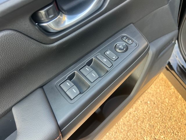 2026 Honda CR-V Hybrid Sport-L photo 11