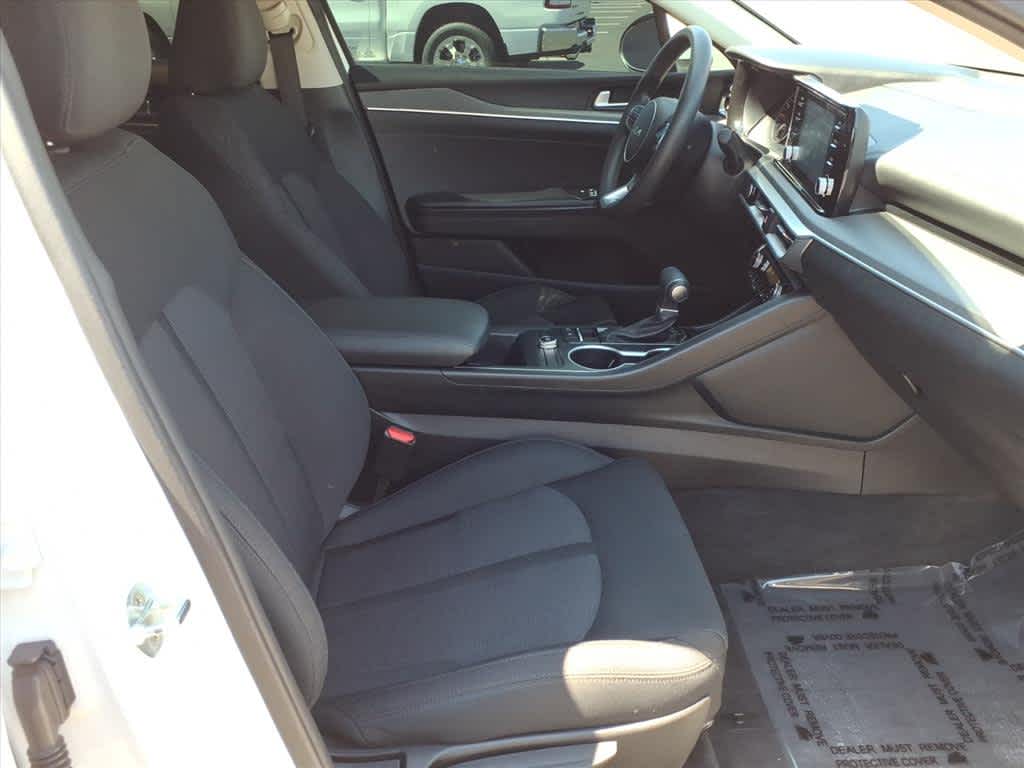 2022 Kia K5 LXS photo 17