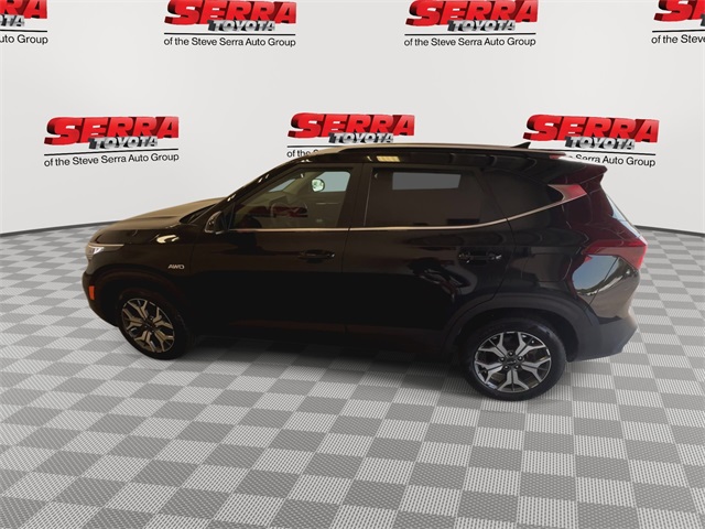 2023 Kia Seltos EX photo 6