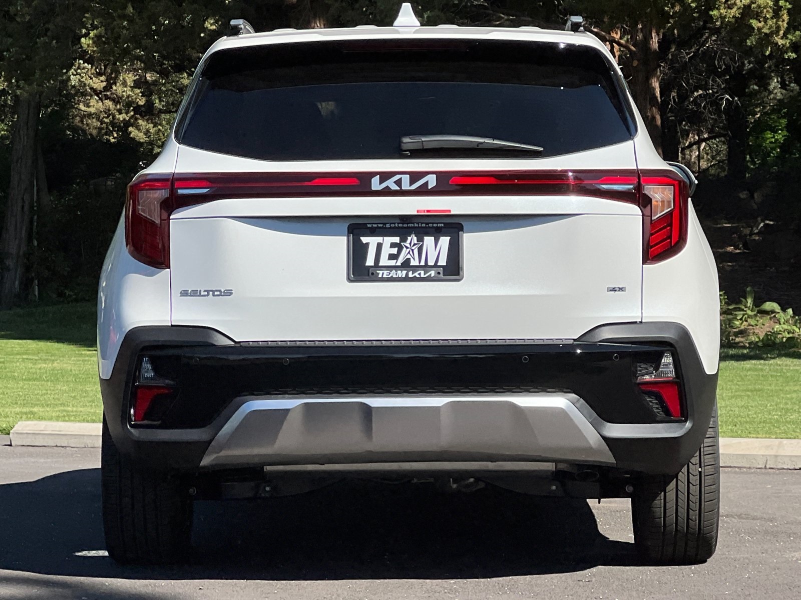 2026 Kia Seltos SX photo 5