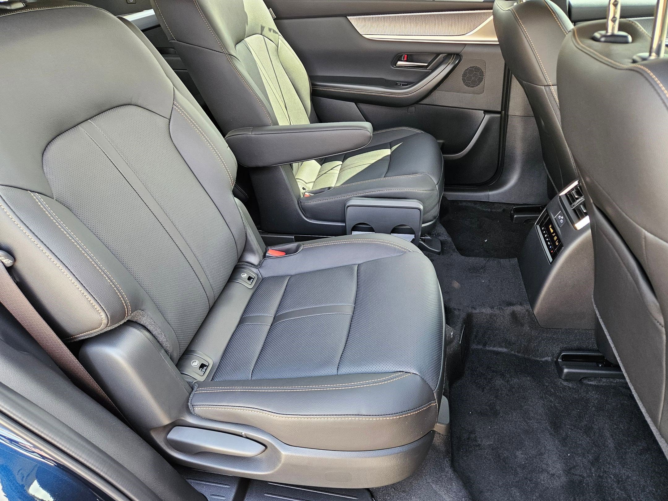 New 2025 Deep Crystal Blue Mica Mazda Premium Sport image 19