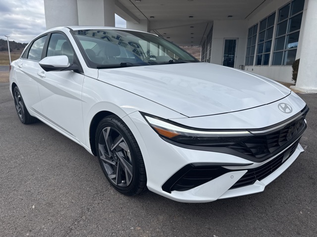 Used 2024 Hyundai Elantra Limited with VIN KMHLP4DG5RU772051 for sale in Poteau, OK