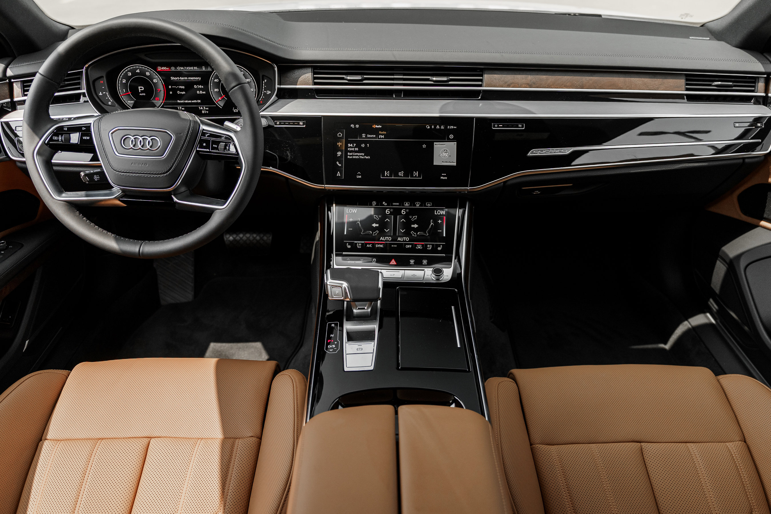 2025 Audi A8 L Quattro photo 6